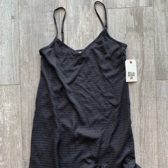 🔥🔥BILLABONG - RUFFLE MAXI DRESS🔥🔥 - Picture 5 of 6